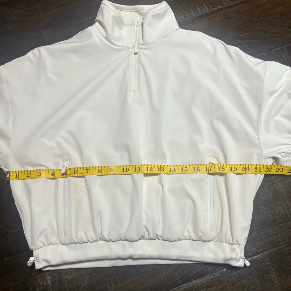 ALO Yoga Elevation Coverup 1/4 Zip Crop Fleece drawcord Hem Ivory No Tag Small? - Picture 10 of 11